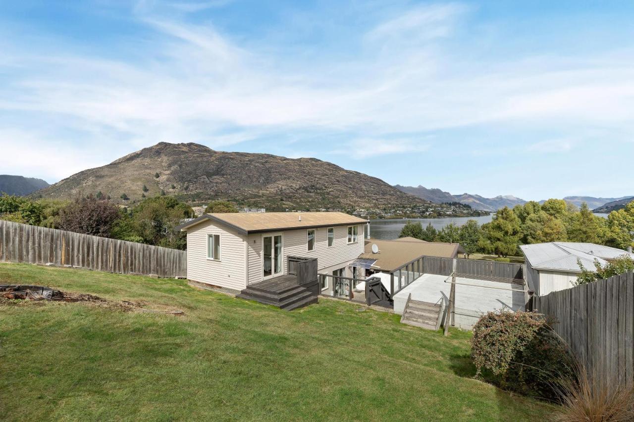 Lake And Mountain View Living Queenstown Exterior foto